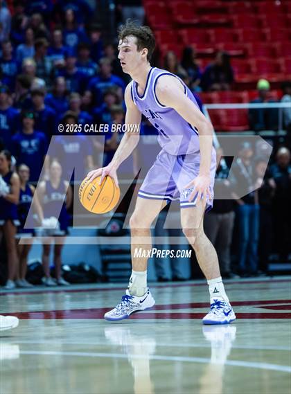 Thumbnail 2 in Herriman vs. Lehi (UHSAA 6A Quarterfinal) photogallery.