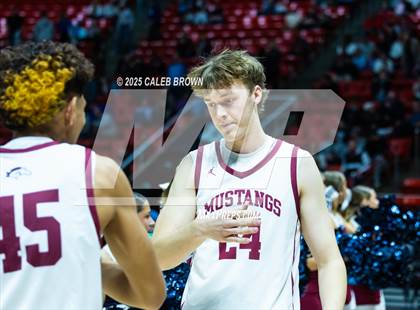 Thumbnail 2 in Herriman vs. Lehi (UHSAA 6A Quarterfinal) photogallery.