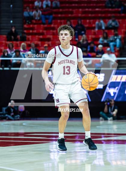Thumbnail 2 in Herriman vs. Lehi (UHSAA 6A Quarterfinal) photogallery.