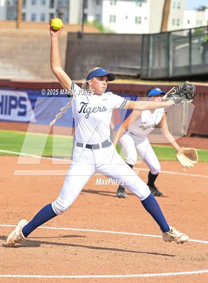 Thumbnail 1 in St. David vs. Joseph City (AIA 1A Final) photogallery.