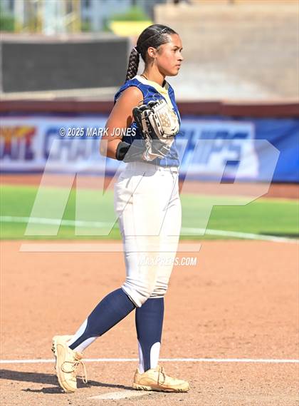 Thumbnail 2 in St. David vs. Joseph City (AIA 1A Final) photogallery.