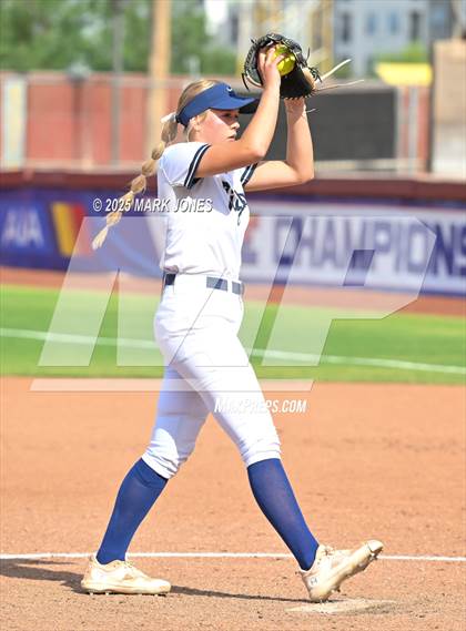 Thumbnail 2 in St. David vs. Joseph City (AIA 1A Final) photogallery.