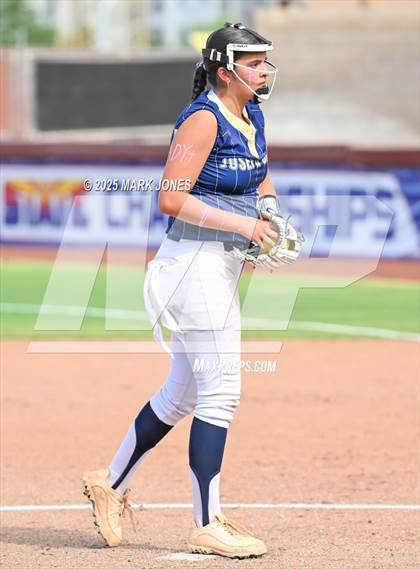 Thumbnail 2 in St. David vs. Joseph City (AIA 1A Final) photogallery.