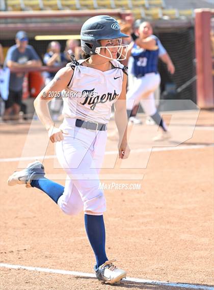Thumbnail 2 in St. David vs. Joseph City (AIA 1A Final) photogallery.