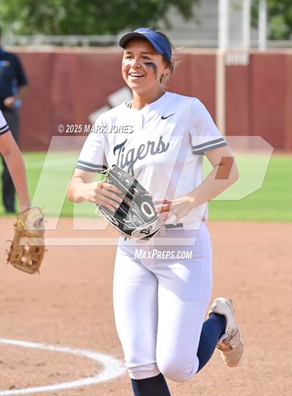 Thumbnail 2 in St. David vs. Joseph City (AIA 1A Final) photogallery.