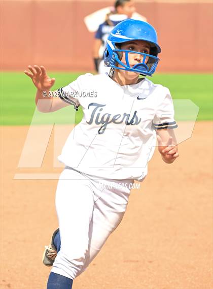 Thumbnail 3 in St. David vs. Joseph City (AIA 1A Final) photogallery.