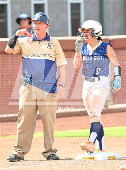 Thumbnail 2 in St. David vs. Joseph City (AIA 1A Final) photogallery.