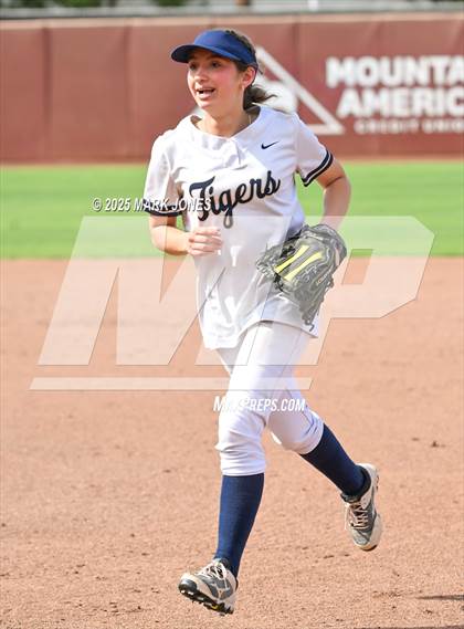 Thumbnail 3 in St. David vs. Joseph City (AIA 1A Final) photogallery.