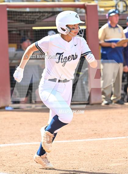 Thumbnail 1 in St. David vs. Joseph City (AIA 1A Final) photogallery.