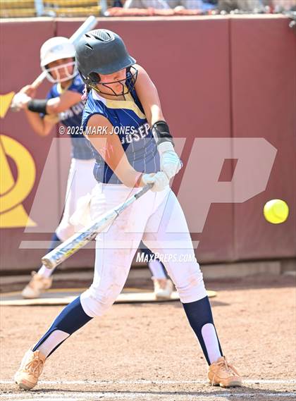 Thumbnail 1 in St. David vs. Joseph City (AIA 1A Final) photogallery.