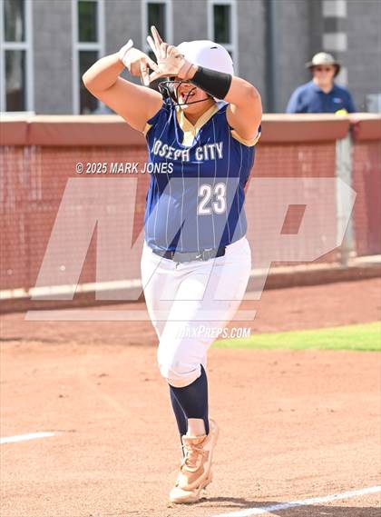 Thumbnail 2 in St. David vs. Joseph City (AIA 1A Final) photogallery.