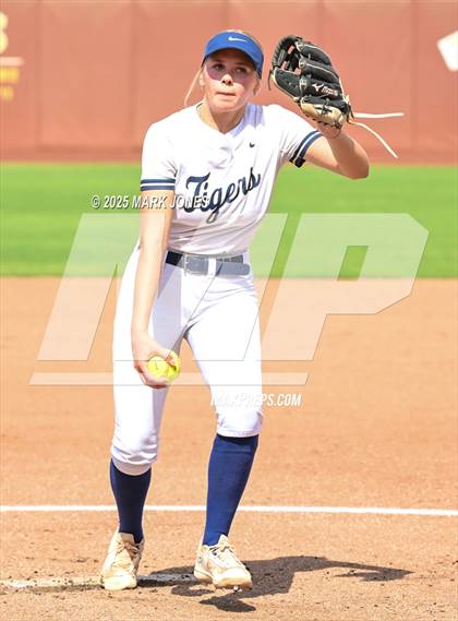 Thumbnail 3 in St. David vs. Joseph City (AIA 1A Final) photogallery.
