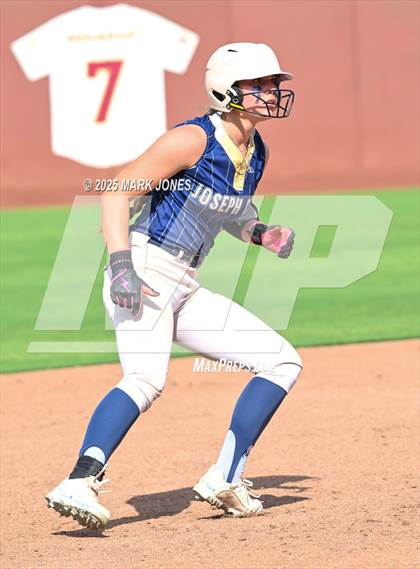 Thumbnail 3 in St. David vs. Joseph City (AIA 1A Final) photogallery.