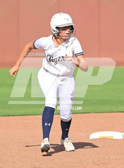 Thumbnail 2 in St. David vs. Joseph City (AIA 1A Final) photogallery.