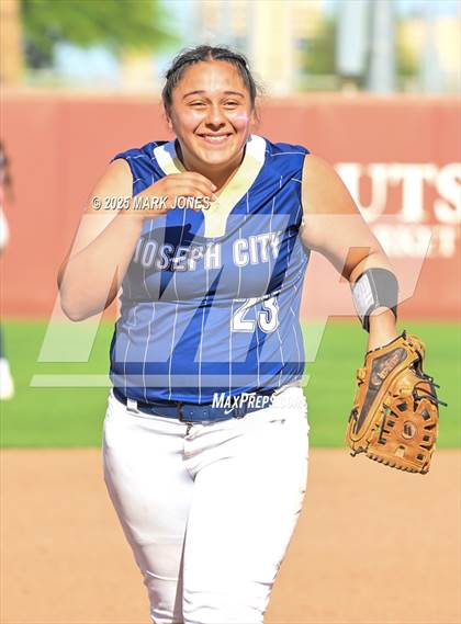 Thumbnail 3 in St. David vs. Joseph City (AIA 1A Final) photogallery.