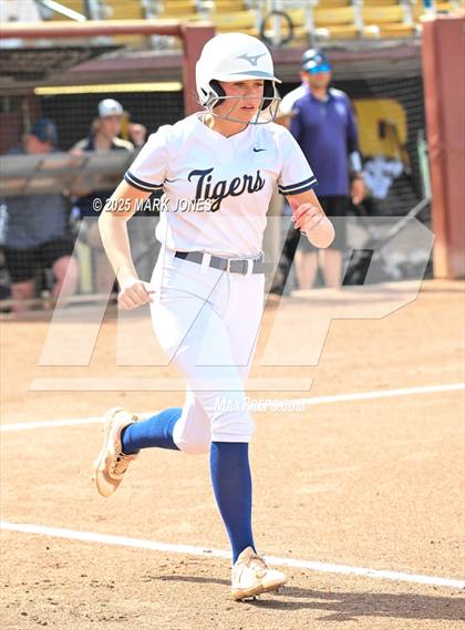 Thumbnail 3 in St. David vs. Joseph City (AIA 1A Final) photogallery.