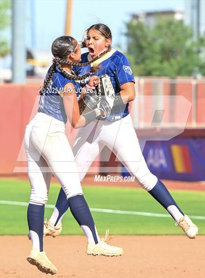 Thumbnail 2 in St. David vs. Joseph City (AIA 1A Final) photogallery.