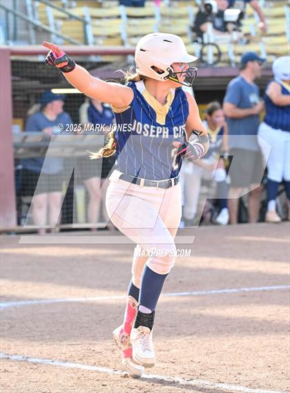 Thumbnail 1 in St. David vs. Joseph City (AIA 1A Final) photogallery.