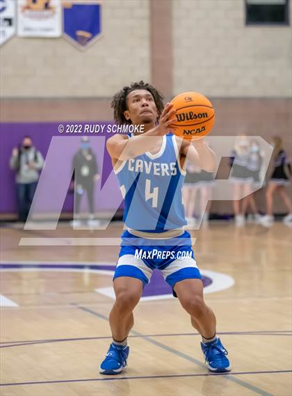 Thumbnail 2 in Carlsbad vs. San Diego (CIF SDS D1 Semifinals) photogallery.