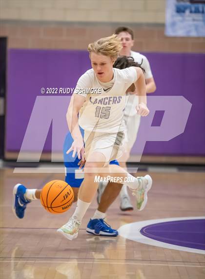 Thumbnail 2 in Carlsbad vs. San Diego (CIF SDS D1 Semifinals) photogallery.