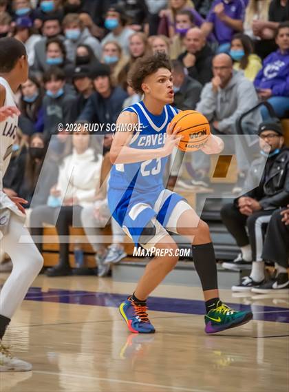 Thumbnail 3 in Carlsbad vs. San Diego (CIF SDS D1 Semifinals) photogallery.