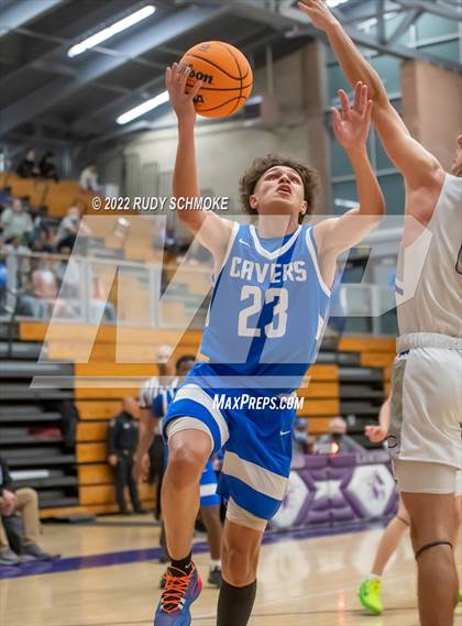 Thumbnail 2 in Carlsbad vs. San Diego (CIF SDS D1 Semifinals) photogallery.
