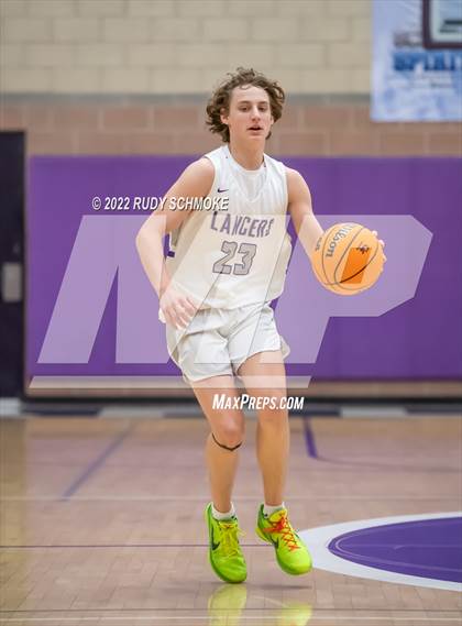 Thumbnail 3 in Carlsbad vs. San Diego (CIF SDS D1 Semifinals) photogallery.