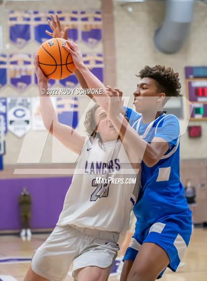 Thumbnail 2 in Carlsbad vs. San Diego (CIF SDS D1 Semifinals) photogallery.