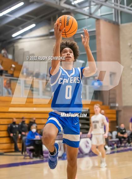 Thumbnail 1 in Carlsbad vs. San Diego (CIF SDS D1 Semifinals) photogallery.