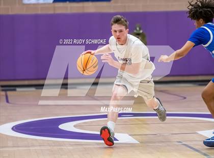 Thumbnail 1 in Carlsbad vs. San Diego (CIF SDS D1 Semifinals) photogallery.