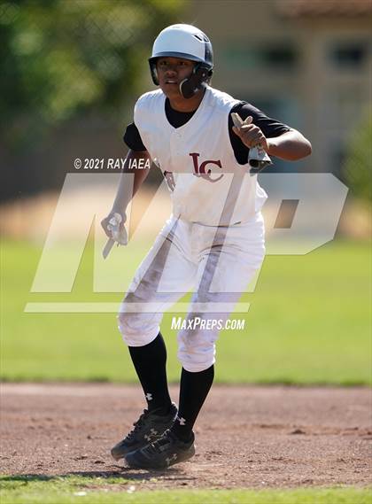 Thumbnail 3 in JV: Pleasant Grove @ Laguna Creek photogallery.