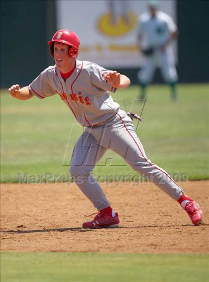 Thumbnail 2 in Jesuit vs. St. Mary's (CIF SJS D1 Final) photogallery.