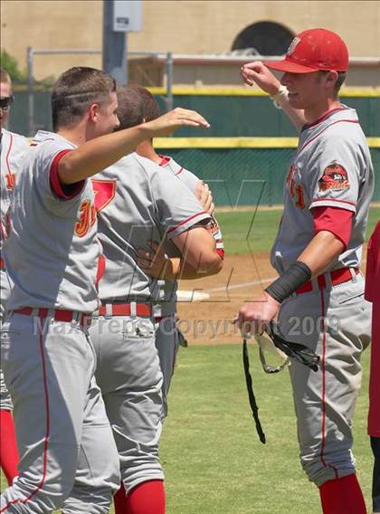 Thumbnail 3 in Jesuit vs. St. Mary's (CIF SJS D1 Final) photogallery.
