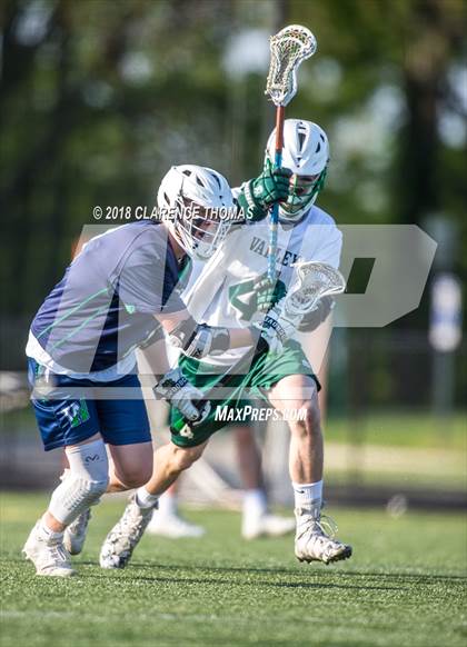 Thumbnail 2 in Woodgrove @ Loudoun Valley photogallery.