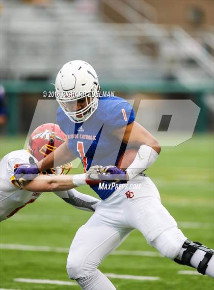 Thumbnail 1 in Eastside Catholic vs Kamiakin (WIAA 3A Semifinal Playoff) photogallery.
