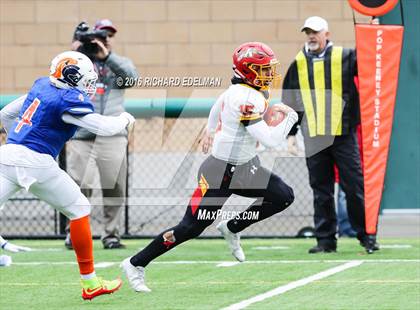 Thumbnail 1 in Eastside Catholic vs Kamiakin (WIAA 3A Semifinal Playoff) photogallery.