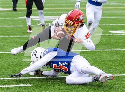 Thumbnail 2 in Eastside Catholic vs Kamiakin (WIAA 3A Semifinal Playoff) photogallery.