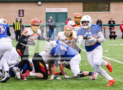 Thumbnail 1 in Eastside Catholic vs Kamiakin (WIAA 3A Semifinal Playoff) photogallery.