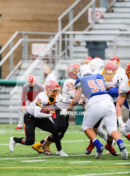 Thumbnail 2 in Eastside Catholic vs Kamiakin (WIAA 3A Semifinal Playoff) photogallery.