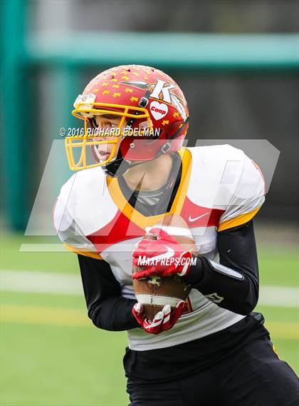Thumbnail 3 in Eastside Catholic vs Kamiakin (WIAA 3A Semifinal Playoff) photogallery.