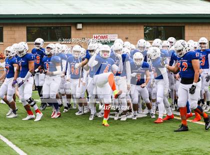 Thumbnail 3 in Eastside Catholic vs Kamiakin (WIAA 3A Semifinal Playoff) photogallery.