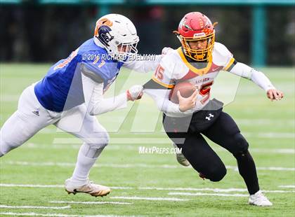 Thumbnail 1 in Eastside Catholic vs Kamiakin (WIAA 3A Semifinal Playoff) photogallery.