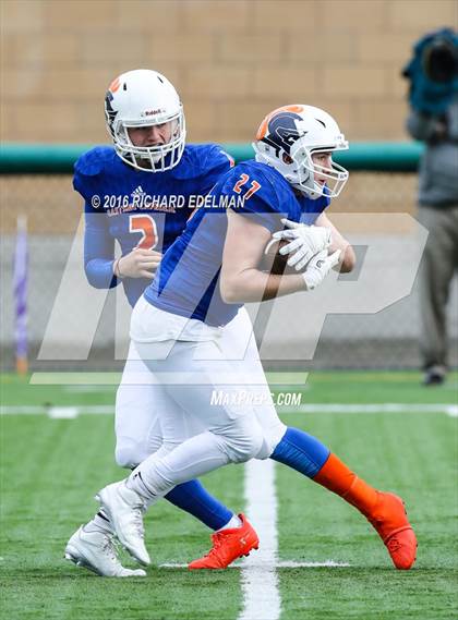 Thumbnail 1 in Eastside Catholic vs Kamiakin (WIAA 3A Semifinal Playoff) photogallery.