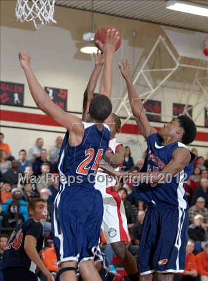Thumbnail 1 in Cosumnes Oaks @ Bella Vista (CIF SJS D2 Playoffs) photogallery.