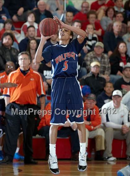 Thumbnail 3 in Cosumnes Oaks @ Bella Vista (CIF SJS D2 Playoffs) photogallery.