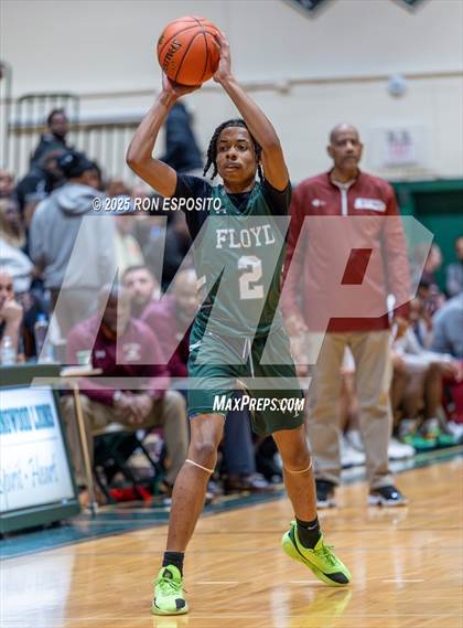 Thumbnail 2 in  Bay Shore vs William Floyd (NYSPHSAA Section XI Class AAA Semifinals) photogallery.