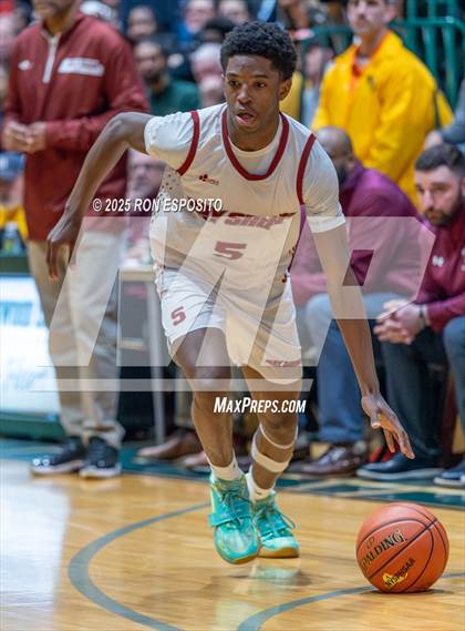 Thumbnail 2 in  Bay Shore vs William Floyd (NYSPHSAA Section XI Class AAA Semifinals) photogallery.
