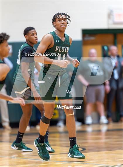 Thumbnail 2 in  Bay Shore vs William Floyd (NYSPHSAA Section XI Class AAA Semifinals) photogallery.