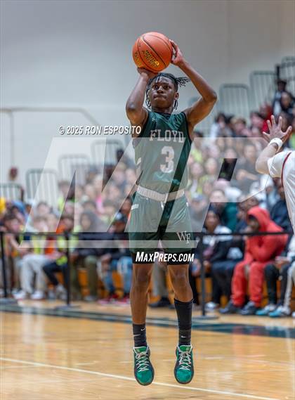 Thumbnail 3 in  Bay Shore vs William Floyd (NYSPHSAA Section XI Class AAA Semifinals) photogallery.