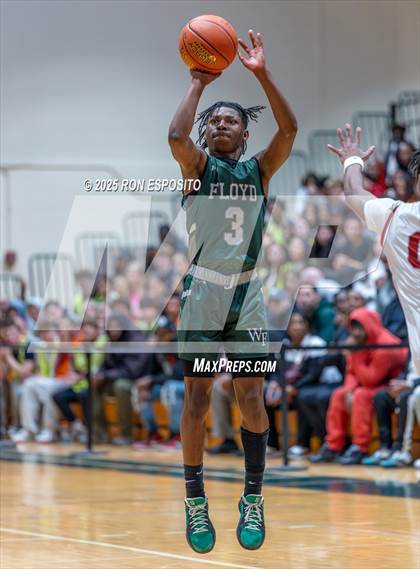 Thumbnail 1 in  Bay Shore vs William Floyd (NYSPHSAA Section XI Class AAA Semifinals) photogallery.